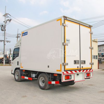 สี่ล้อตู้เย็น ISUZU NLR 130 แรง ปี 2566