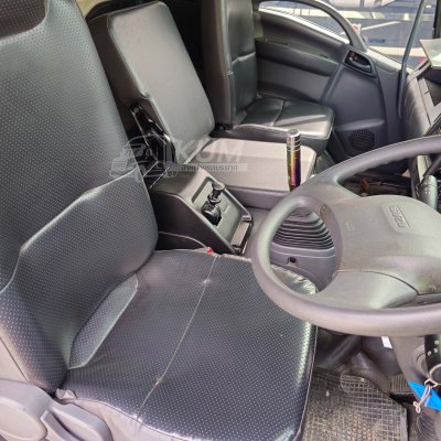 หกล้อตู้สิบบาน ISUZU FTR 240 แรงม้า ปี 64 มีลิฟท์ท้าย