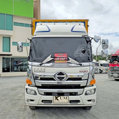 สด ลด VAT หกล้อตู้สิบบาน HINO FG 240 แรงม้า ปี 61 หลังคาแบบลอน