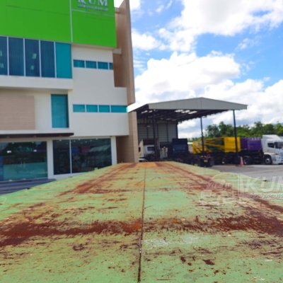 หางพื้นเรียบ สามเพลา อู่ RCK ปี 66