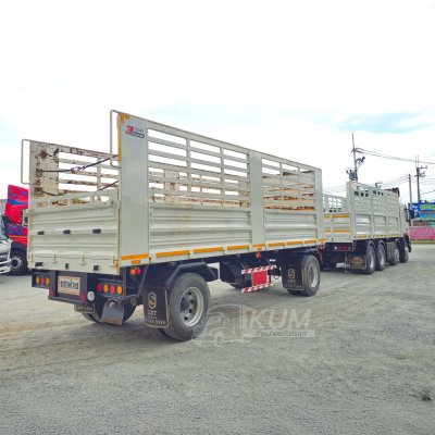 สิบสองล้อคอก Volvo FH 440 แรงม้า ปี 56 + หางคอก สองเพลา อู่ เอสเคที ปี 65 สิบสองล้อคอก Volvo FH 440 แรงม้า ปี 56 + หางคอก สองเพลา อู่ เอสเคที ปี 65