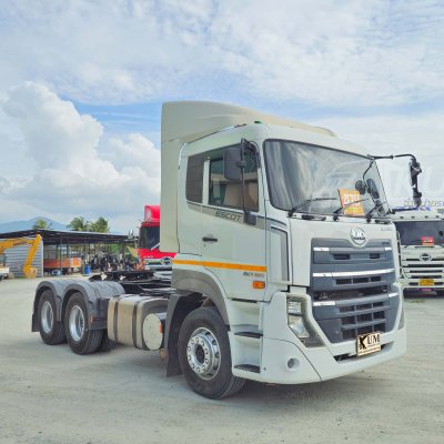 สิบล้อหัวลาก UD GWE 398.4 แรงม้า ปี 65 สองเพลา สิบล้อหัวลาก UD GWE 398.4 แรงม้า ปี 65 สองเพลา