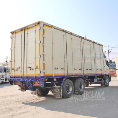 สิบล้อตู้สิบบาน HINO 260 แรงม้า ปี 64 สิบล้อตู้สิบบาน HINO 260 แรงม้า ปี 64