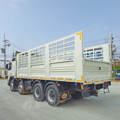 สิบสองล้อคอก Volvo FM 440 แรง ปี 2556