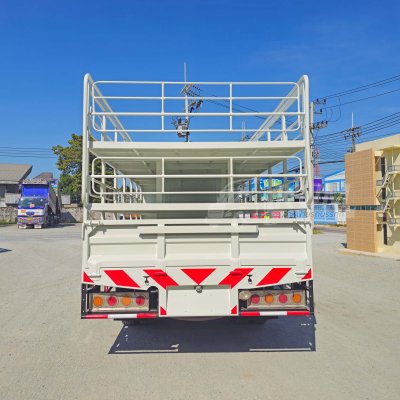 หกล้อคอก ISUZU FRR 210 แรง ปี 2564