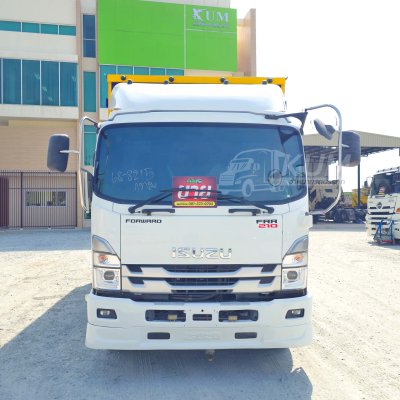 หกล้อตู้สิบบาน ISUZU FRR 210 แรง ปี 2566