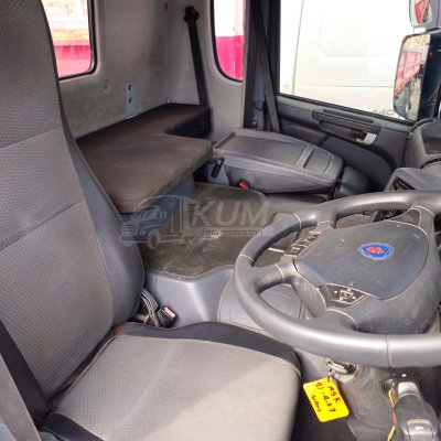 สิบล้อหัวลาก Scania P360 ปี 2560