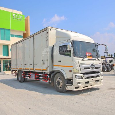 หกล้อตู้สิบบาน HINO FG8J 240 แรง ปี 2561