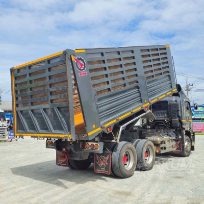 คอกเกษตรสีเทาแลมโบ ISUZU FXZ 360 แรงม้า ปี 66