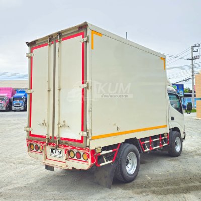 สี่ล้อตู้ HINO XZU 136 แรงม้า ปี 61 ราคาเบาๆ