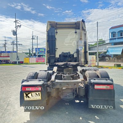 โปรโมชั่น ซื้อคู่หาง ช่วยดาวน์ 120,000 สวยมากคันนี้ หัวลาก volvo 440 แรงม้า ปี61 โปรโมชั่น ซื้อคู่หาง ช่วยดาวน์ 120,000 สวยมากคันนี้ หัวลาก volvo 440 แรงม้า ปี61