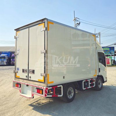 สี่ล้อตู้เย็น ISUZU NLR 130 แรง ปี 66