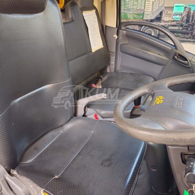 สี่ล้อตู้ ISUZU NLR 104 แรง ปี 2564