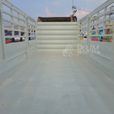 สิบสองล้อคอก Volvo FM 440 แรง ปี 2556 อู่ RCK