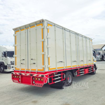 หกล้อตู้สิบบาน ISUZU FRR 190 แรง ปี 2556