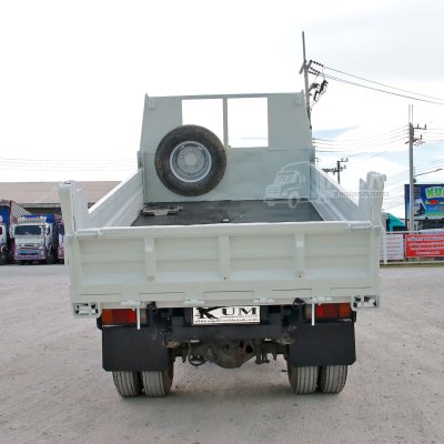 หกล้อดั้มพ์ ISUZU NMR 130 แรง ปี 2563