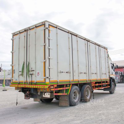 สิบล้อตู้สิบบาน ISUZU FVM 300 แรง ปี 2565