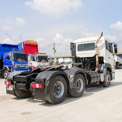 สิบล้อหัวลาก UD GWE 378 แรง ปี 2558
