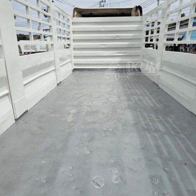 สิบสองล้อคอก Volvo FH 440 แรงม้า ปี 56 + หางคอก สองเพลา อู่ เอสเคที ปี 65 สิบสองล้อคอก Volvo FH 440 แรงม้า ปี 56 + หางคอก สองเพลา อู่ เอสเคที ปี 65