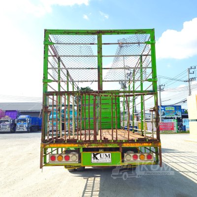 สิบล้อคอก ISUZU FVM 240 แรง ปี 2560