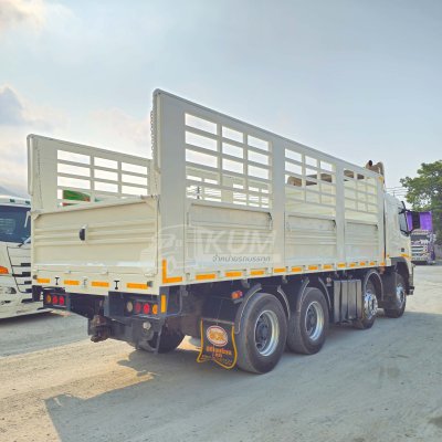 สิบสองล้อคอก Volvo FM 440 แรง ปี 2556