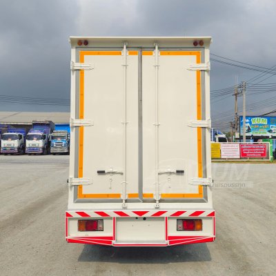 สี่ล้อตู้ HINO XZU 136 แรง ปี 2563