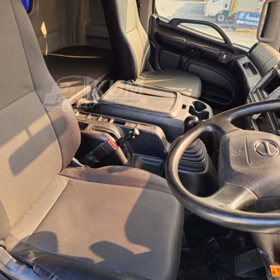 สิบล้อตู้สิบบาน HINO FG8J 240 แรง ปี 2565