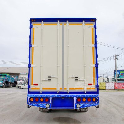 หกล้อตู้สิบบาน ISUZU FTR 240 แรง ปี 2565