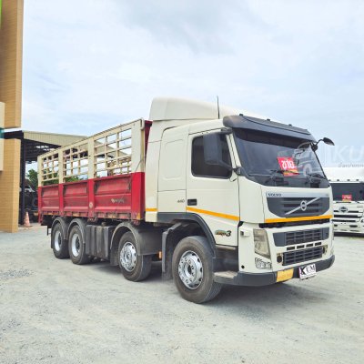 สิบสองล้อคอก Volvo FH 440 แรงม้า ปี 56 ราคาถูกเกิ้นน(copy)