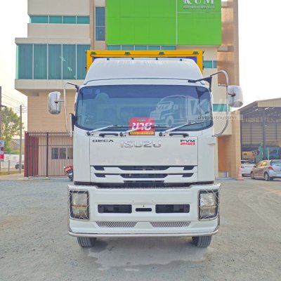 สิบล้อตู้ ISUZU FVM 240 แรง ปี 2560