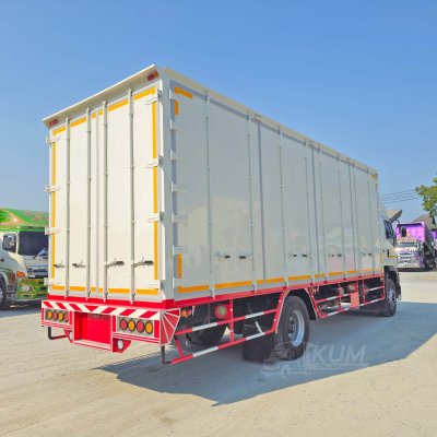 หกล้อตู้สิบบาน ISUZU FTR 240 แรง ปี 2564