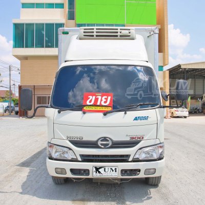 สี่ล้อตู้เย็น ISUZU NLR 130 แรง ปี 2566