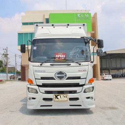 สิบล้อตู้สิบบาน HINO FL8J 260 แรง ปี 2561