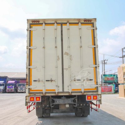 หกล้อตู้สิบบาน HINO FG8J 240 แรง ปี 2561