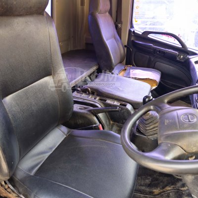 สิบล้อโม่ปูน HINO FM1A 330 แรง ปี 2556