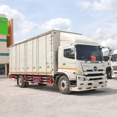 หกล้อตู้สิบบาน HINO FG8J 240 แรง ปี 2561