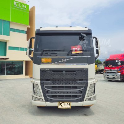 สิบล้อหัวลาก Volvo FH 440 แรงม้า ปี 61 ไมล์น้อย