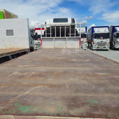 ISUZU FVM 240แรงม้า ปี 55รถบรรทุก 10ล้อ พื้นเรียบ