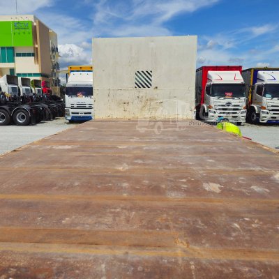 ISUZU FVZ 300 แรงม้า ปี 57 รถบรรทุก 10ล้อ พื้นเรียบ