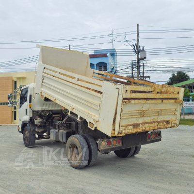 หกล้อดั้มพ์ ISUZU FRR 210 แรงม้า ปี 64