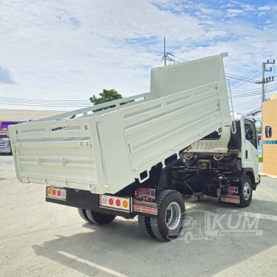 หกล้อดั้มพ์ ISUZU FRR 210 แรงม้า ปี 64