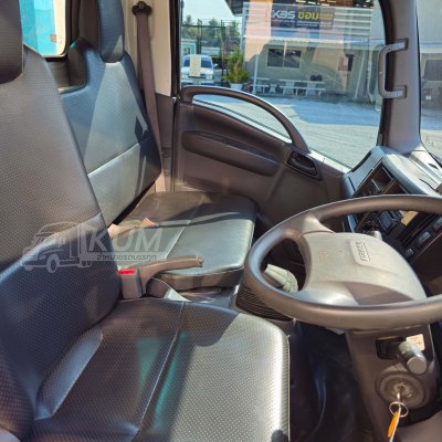 สี่ล้อตู้เย็น ISUZU NLR 130 แรง ปี 66