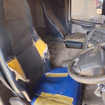 สิบสองล้อคอก Volvo FM 440 แรง ปี 2556