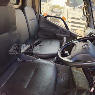 สี่ล้อตู้ HINO XZU 136 แรง ปี 2563