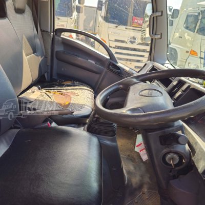 หกล้อโดยสาร ISUZU NMR 130 แรง ปี 2551