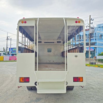 หกล้อโดยสาร HINO Dominator 175 แรงม้า ปี 63