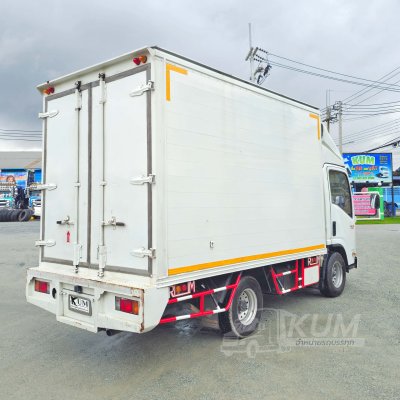 สี่ล้อตู้ ISUZU NLR 130 แรงม้า ปี 60 ราคาเบาๆ
