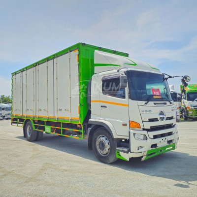 หกล้อตู้สิบบาน HINO FG8J 240 แรง ปี 65