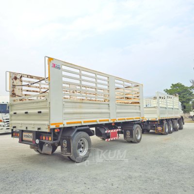 สิบสองล้อคอก Volvo FM 440 แรง ปี 2556 + หางคอก สองเพลา อู่เอสเคที ปี 65