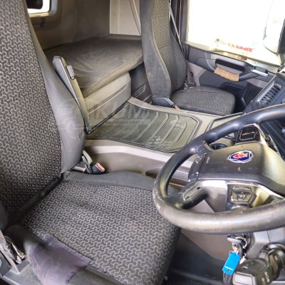 สิบล้อหัวลาก Scania P360 ปี 2562